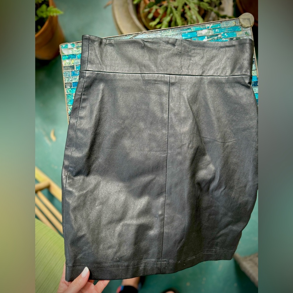 Robert Rodriguez leather pencil skirt - size 6